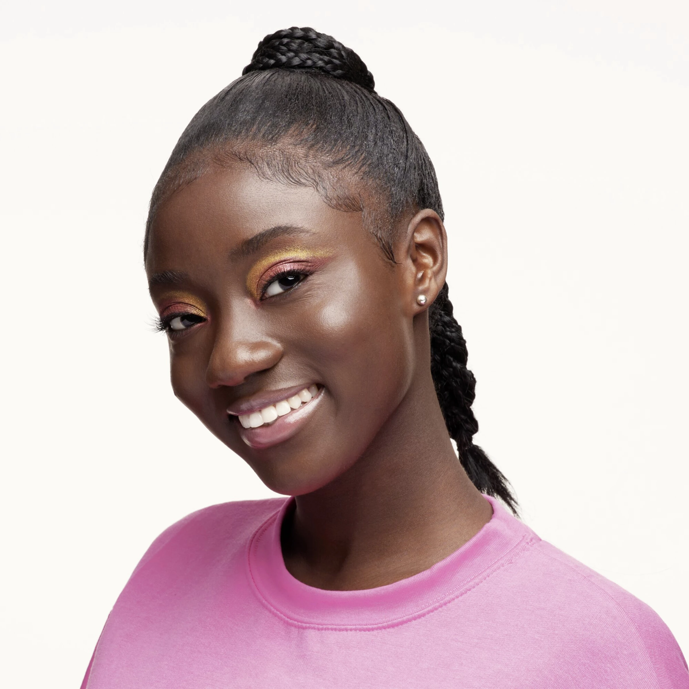 Essence Light As A Feather 3D False Lashes 01 – Bild 5