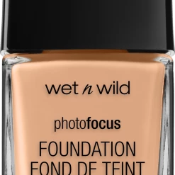 Wet N Wild Photo Focus Foundation Dewy - CLASSIC BEIGE